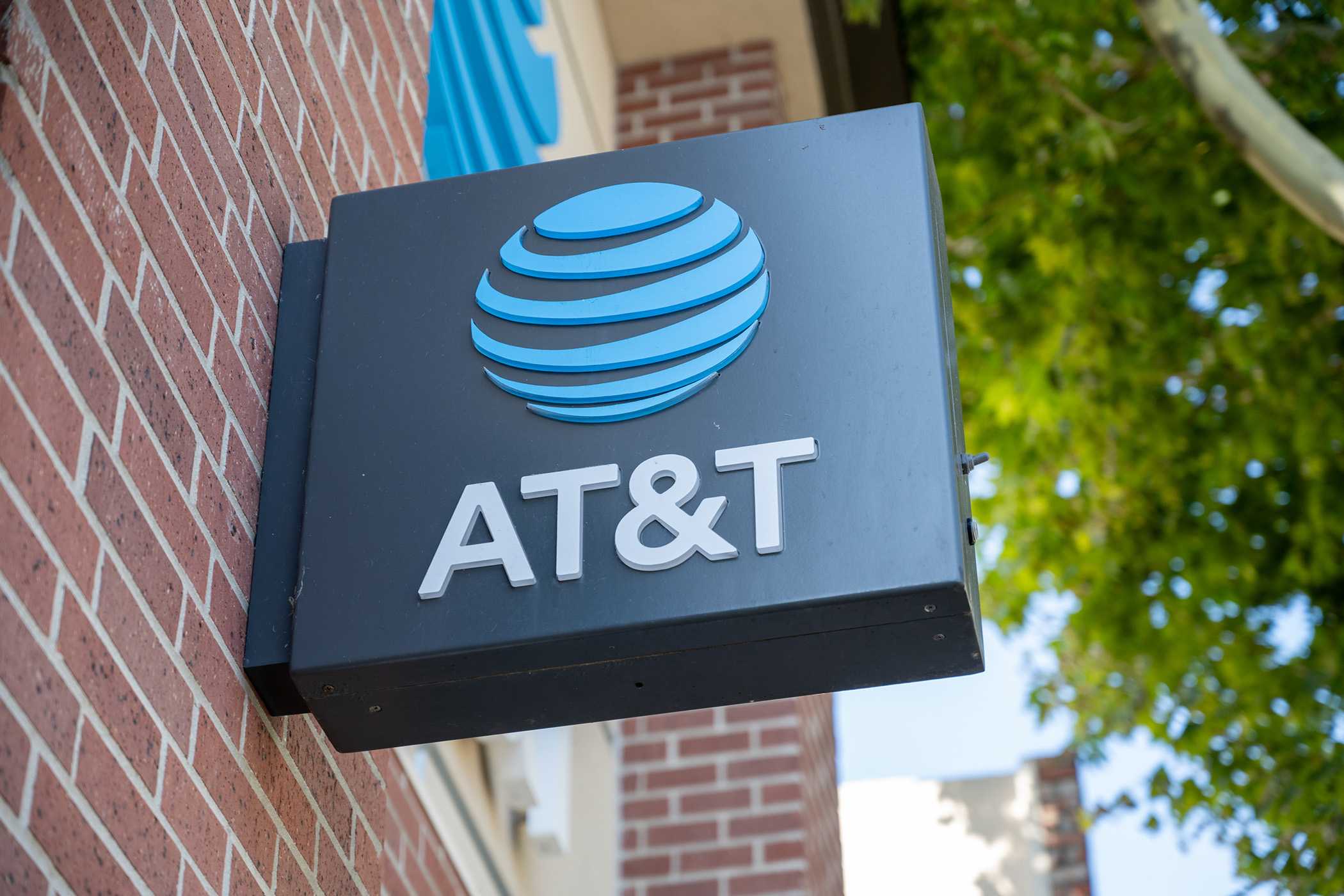 AT&T data breach settlement payments start soon. Consumers who filed could get up to $7,500 — WTAE 4 (Pittsburgh)